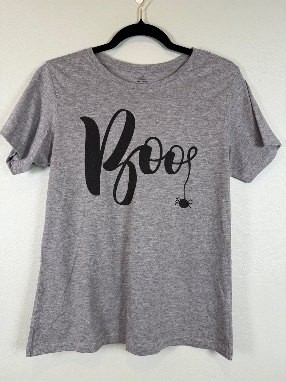 Way To Celebrate Gray "Boo" Spider Halloween Graphic Tee - Small